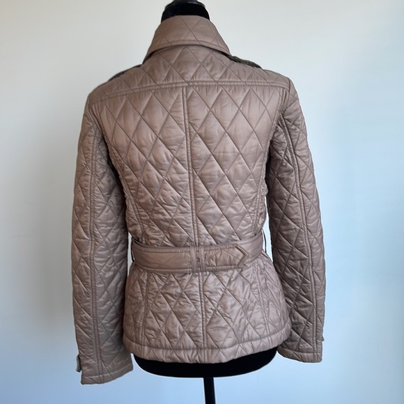 Burberry Quilted Jacket. Size XS - Picture 2 of 10